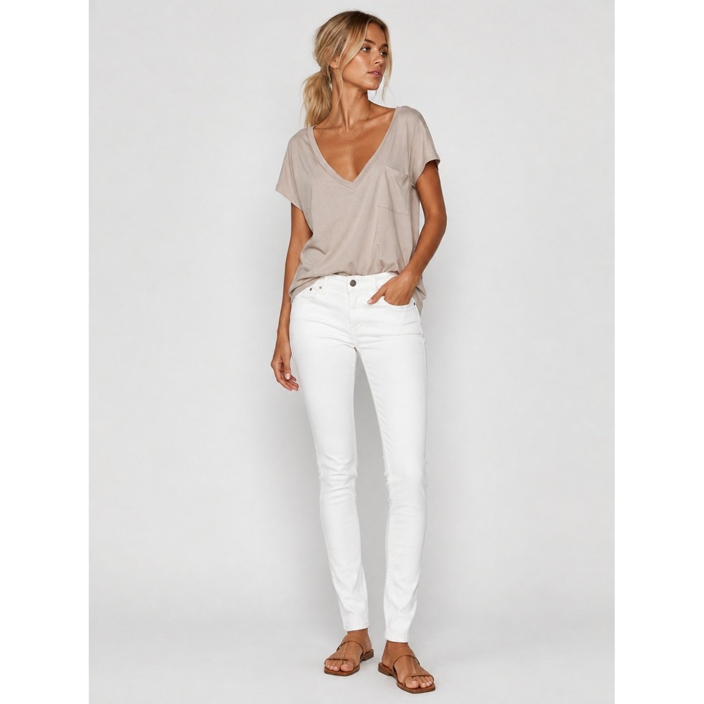 Joe's Jeans The Cigarette Skinny Jeans White Jenny Wash 28